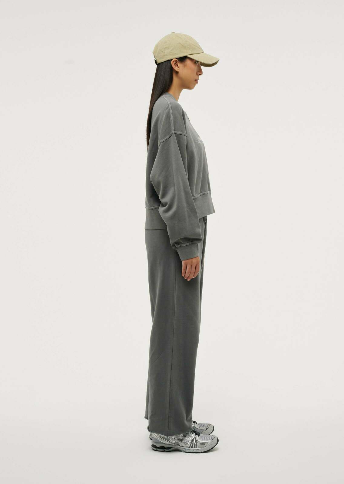 WEST FOURTH SWEAT IN DARK SHADOW