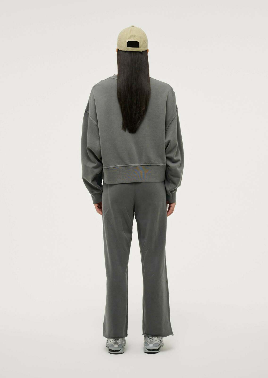 WEST FOURTH SWEAT IN DARK SHADOW