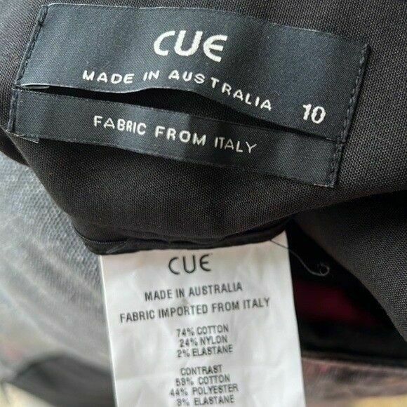 talian Fabric Cream Black Zigzag Slim Fit Pants