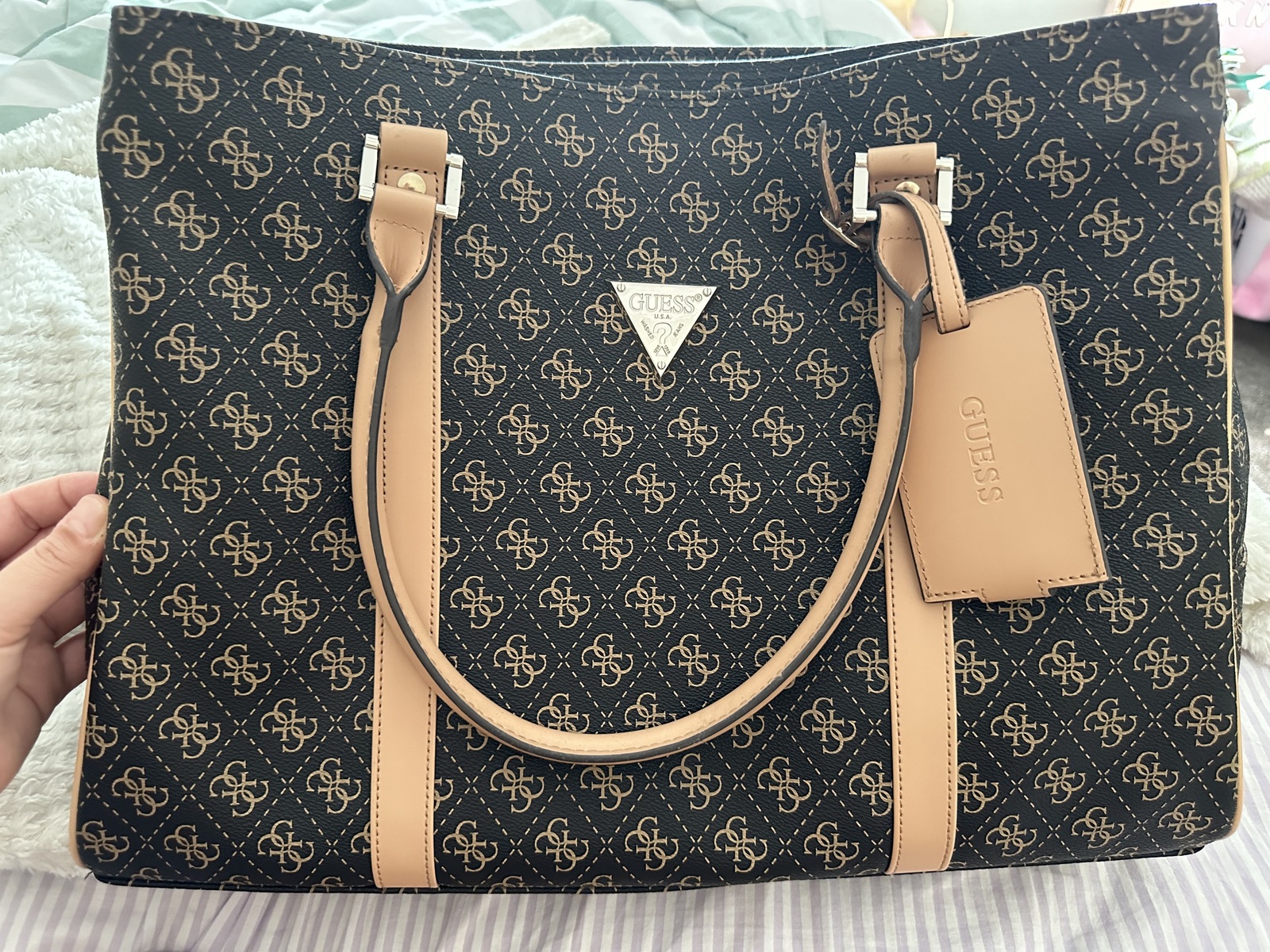 Guess logo affair deluxe travel tote Clearance