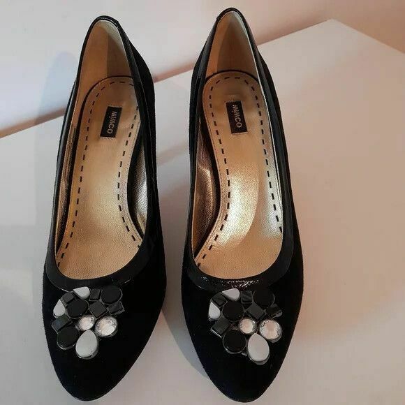 Black Bejewelled Low Heeled Pumps RRP$249