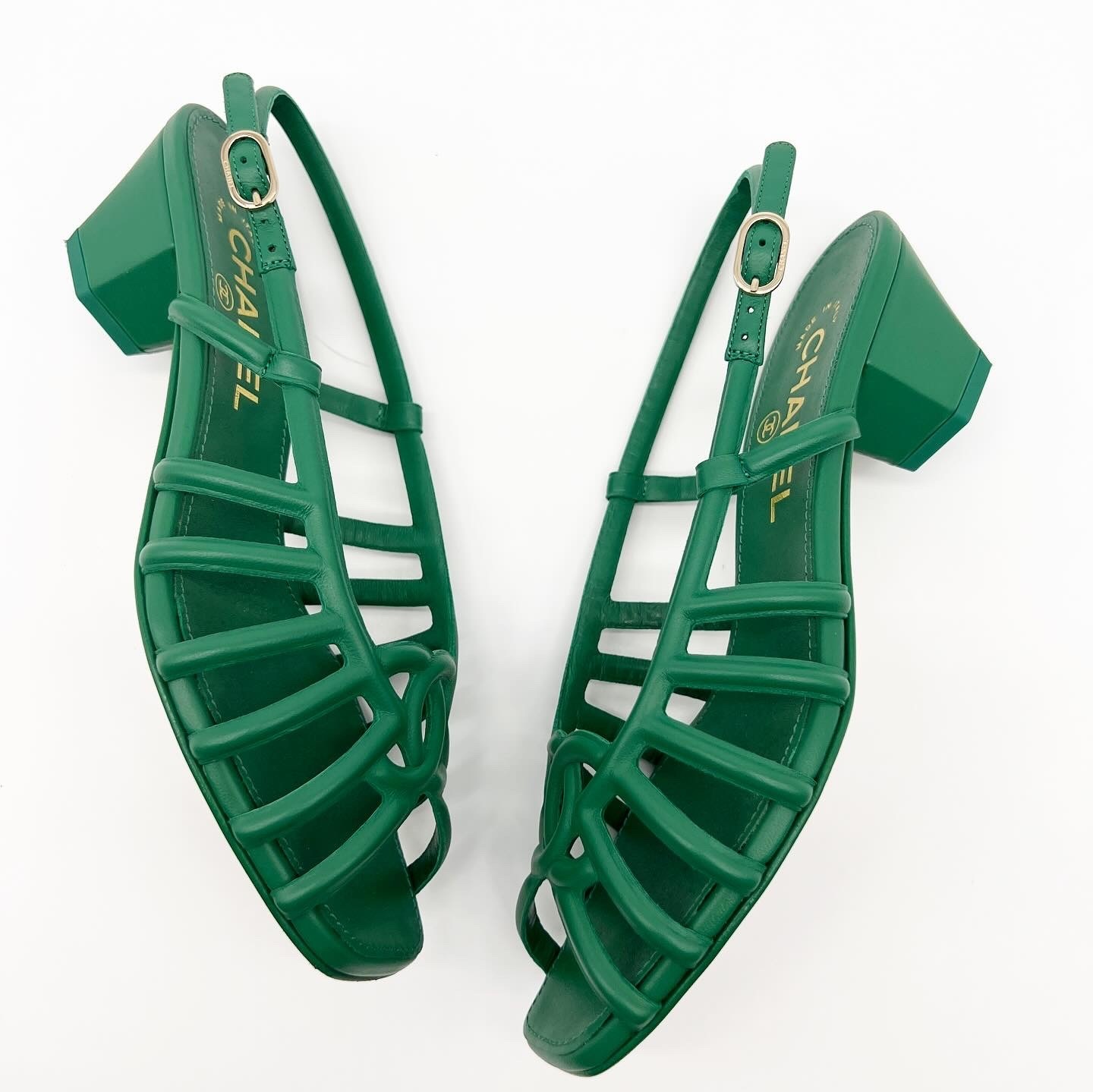 Chanel Green Slingbacks Sz 36 - AirRobe