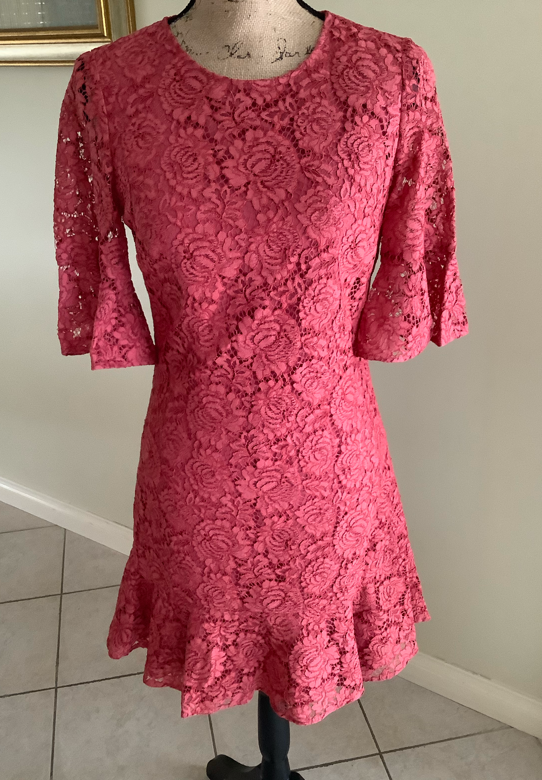 WITCHERY Lace Flutter Dress - AirRobe