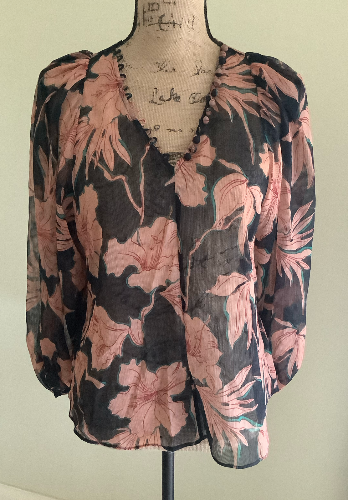 Button Neck Print Blouse