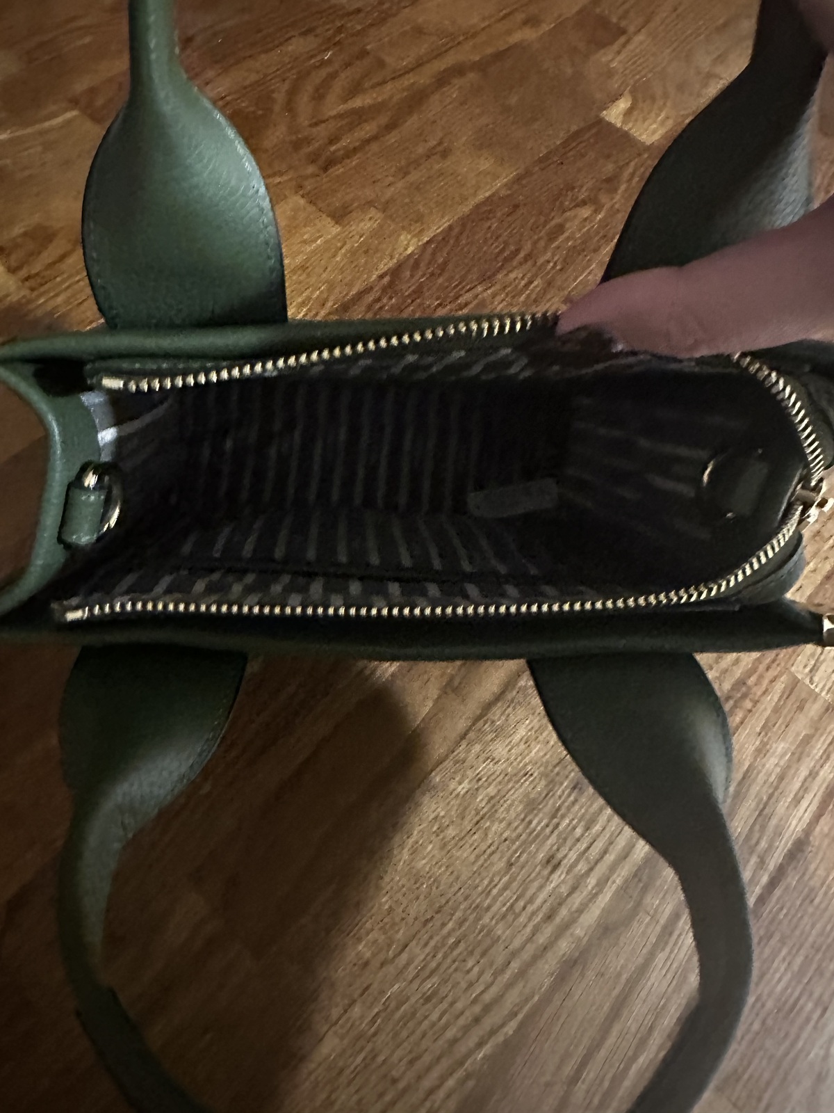 patch tote winter moss 