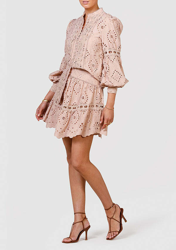 Nouveau Embroidery Blouse