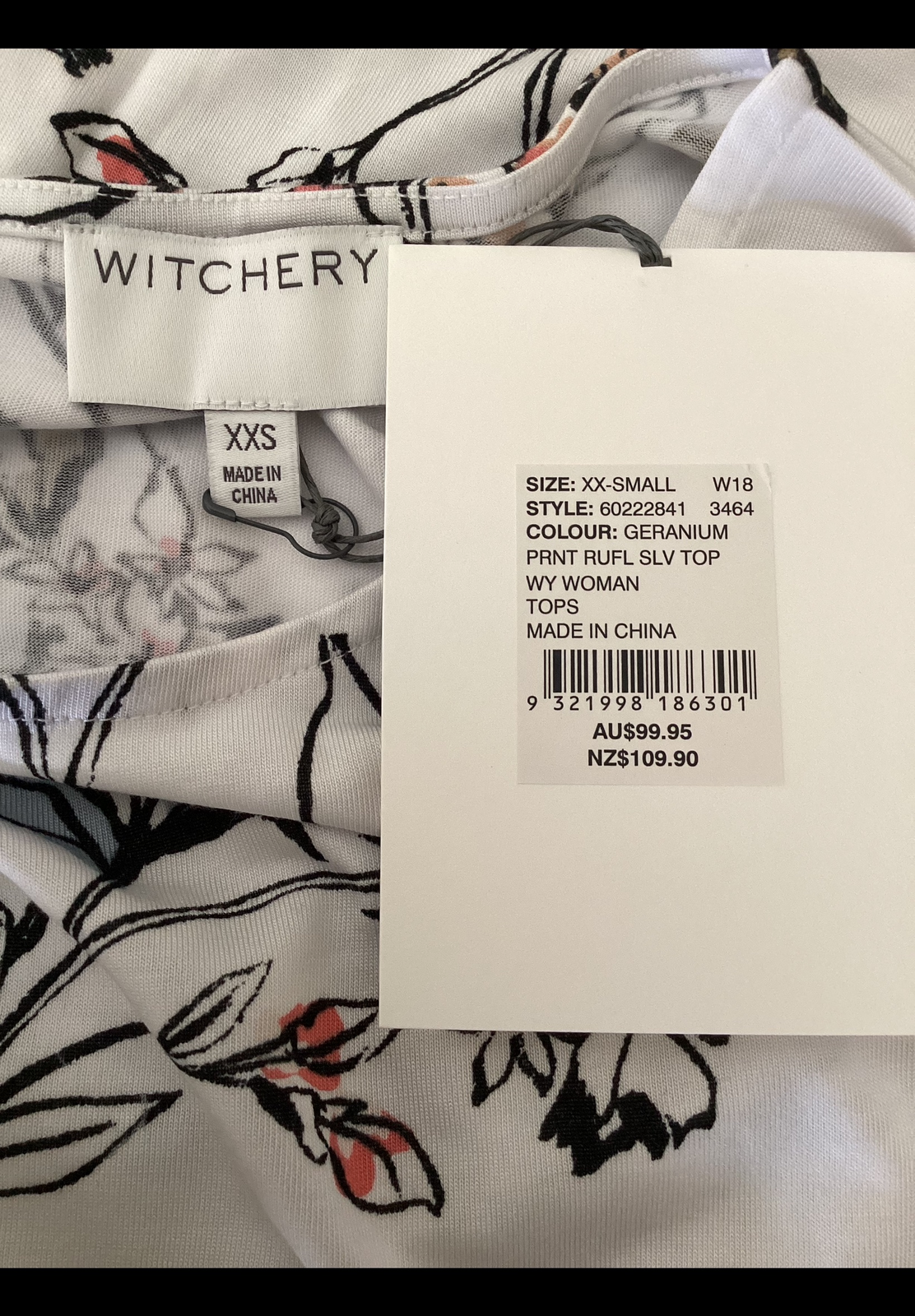 Print Ruffle Sleeve Top