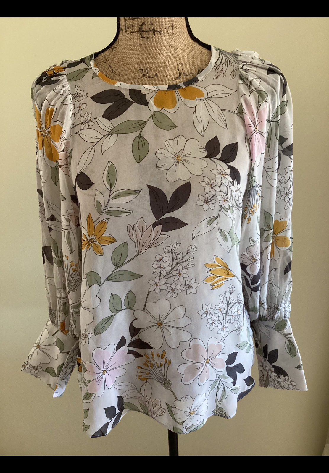 ‘Tossed Botanical’ Blouse