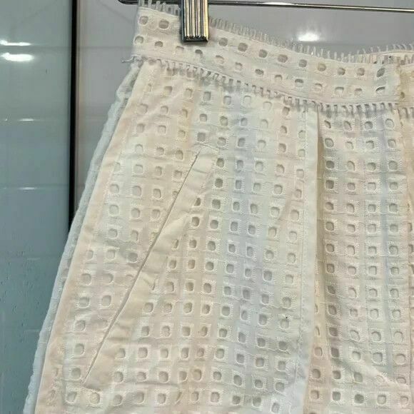 Parlez-Vous White Cotton High Waisted Shorts