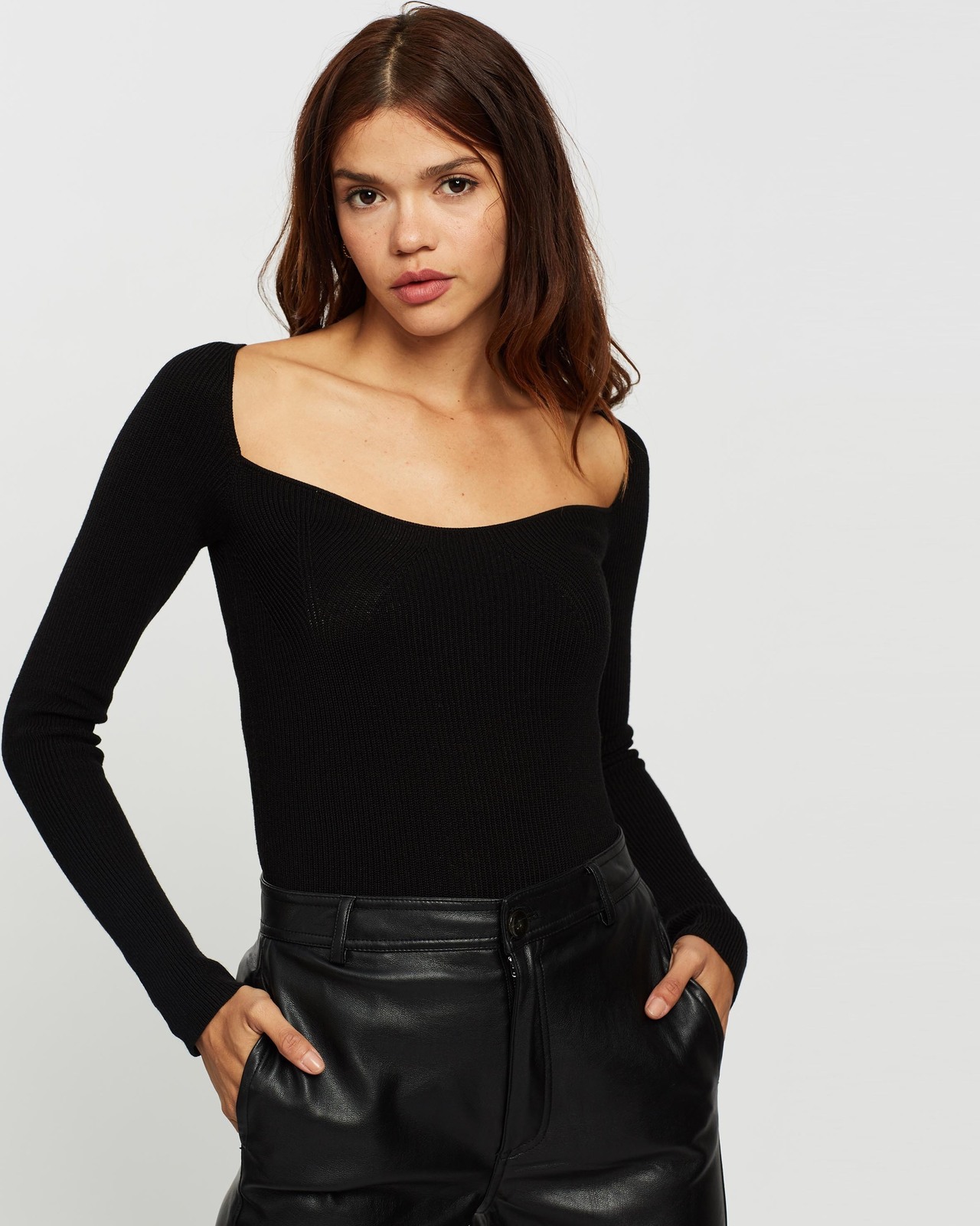 Sweet Heart Neckline Knit