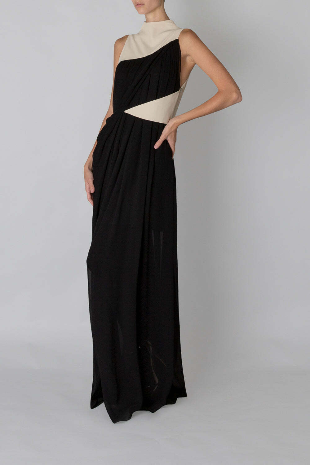 BLACK YORYU GEORGETTE BERLIN GOWN