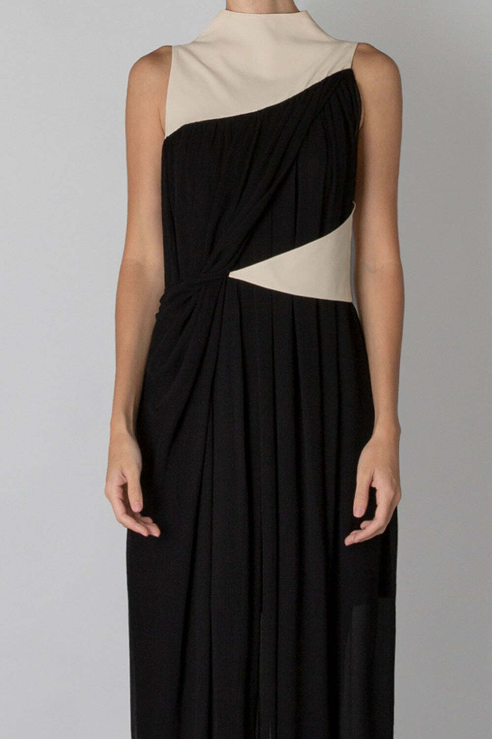 BLACK YORYU GEORGETTE BERLIN GOWN