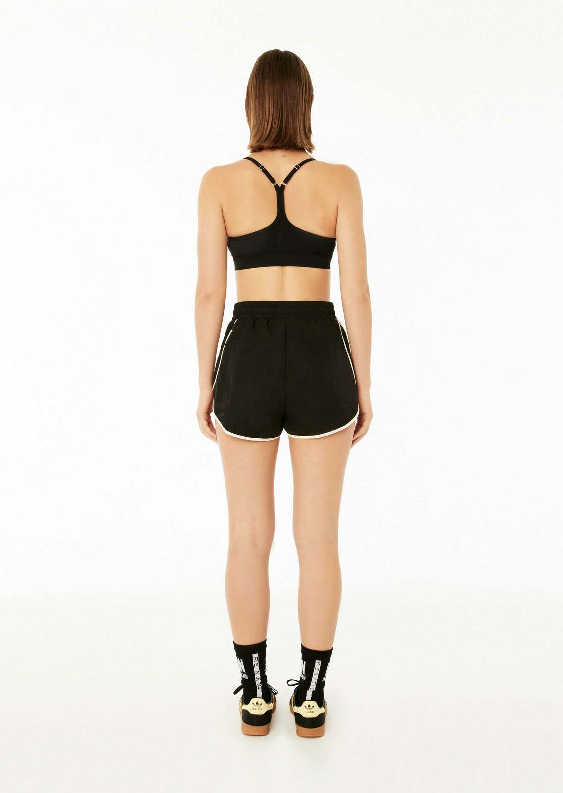 RIOCHET SHORT IN BLACK