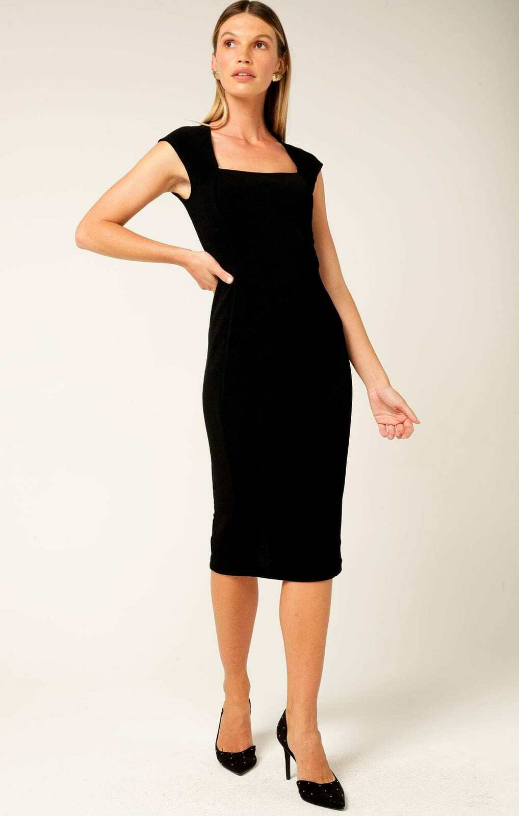 IRIS CAP SLEEVE DRESS IN BLACK