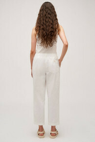 Arlo Carpenter Chino Antique White
