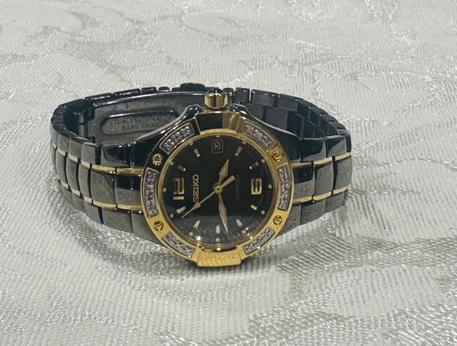 Seiko Coutura Ladies Watch Stainless Steel Bracelet Black Dial Date Window Seiko - Coutura Quartz | SUR586 – TimeScape main image 2