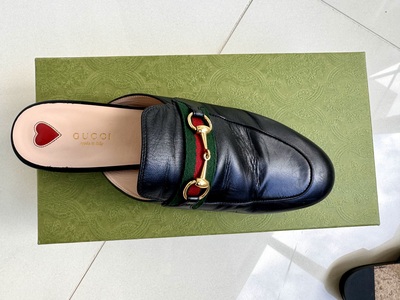 Gucci Women's Princetown slipper AirRobe