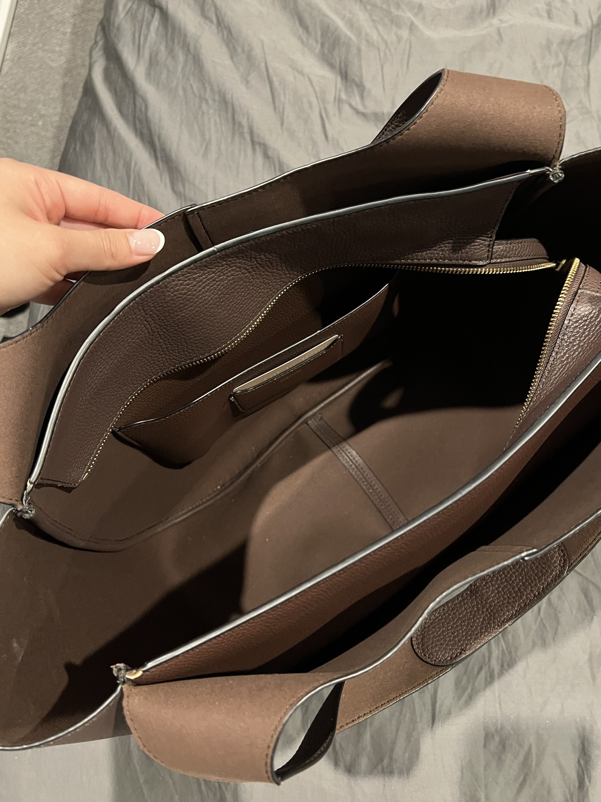 Oroton Emilia Large Tote Bag in Bear Brown