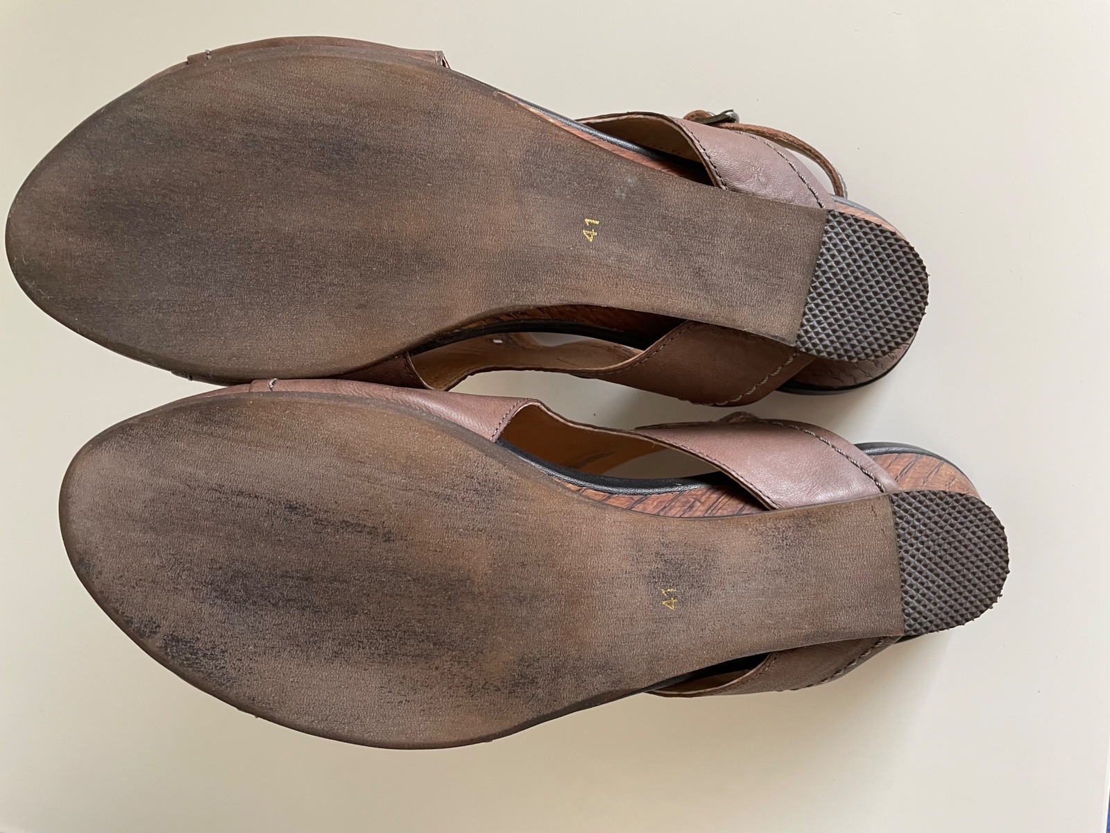 Sandals Brown Size 41